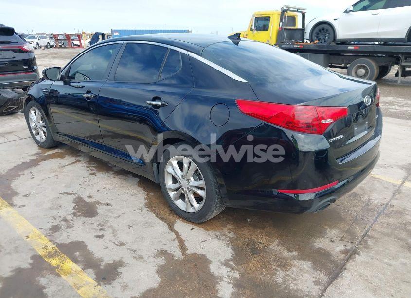 Photo 3 of 2012 Kia Optima EX (VIN 5XXGN4A70CG087047)