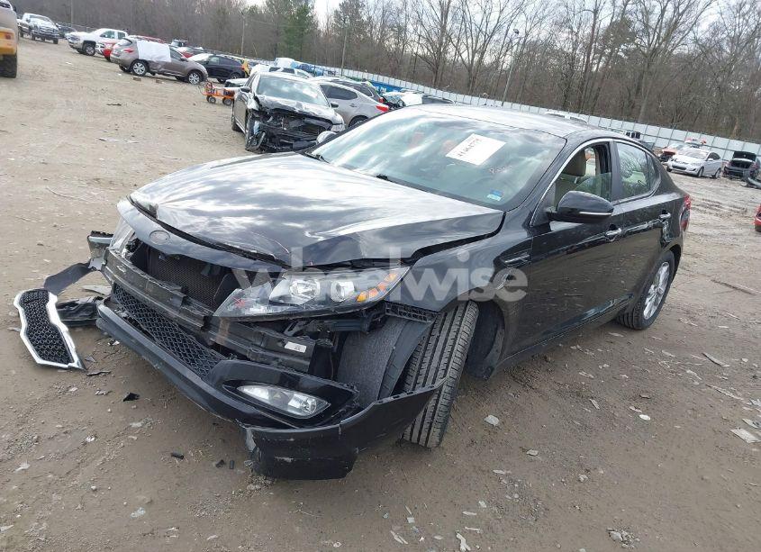 Photo 2 of 2013 Kia Optima EX (VIN 5XXGN4A70DG105466)