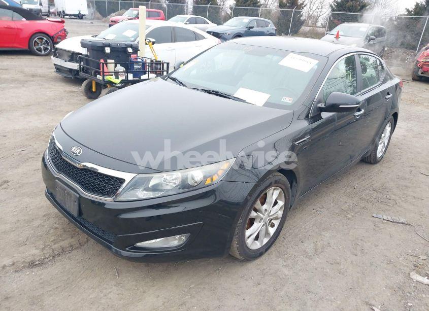 Photo 2 of 2013 Kia Optima EX (VIN 5XXGN4A70DG124969)
