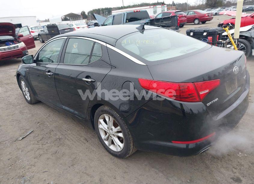 Photo 3 of 2013 Kia Optima EX (VIN 5XXGN4A70DG124969)