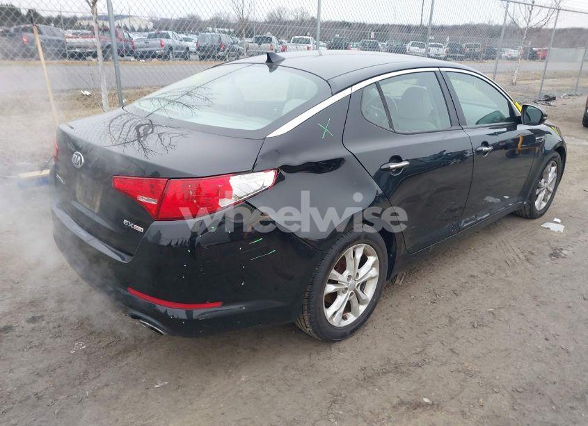 Photo 4 of 2013 Kia Optima EX (VIN 5XXGN4A70DG124969)