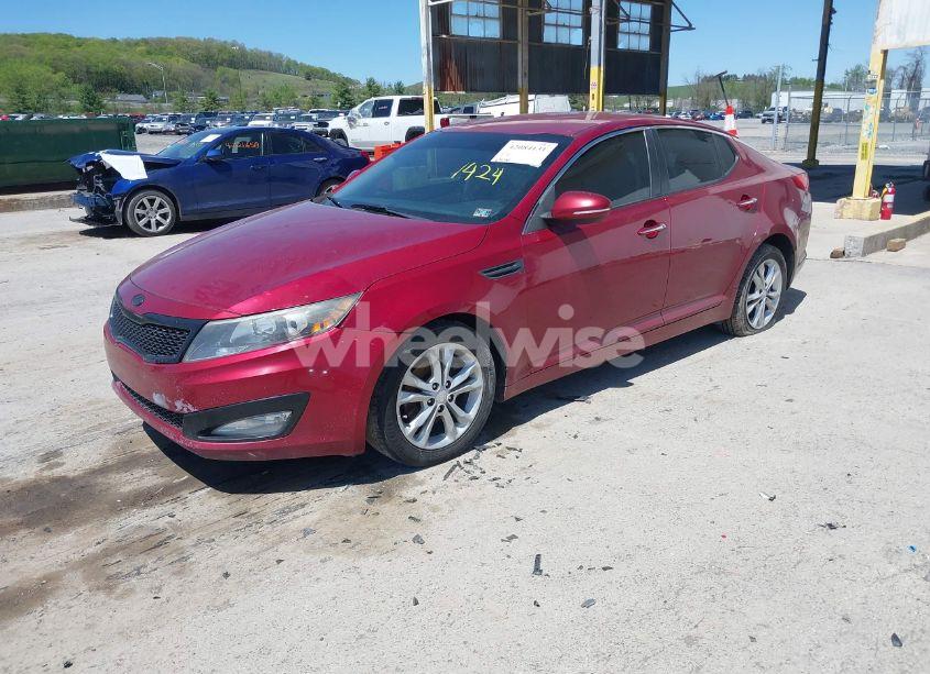 Photo 2 of 2013 Kia Optima EX (VIN 5XXGN4A70DG161424)