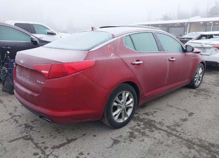 Photo 4 of 2013 Kia Optima EX (VIN 5XXGN4A70DG207480)