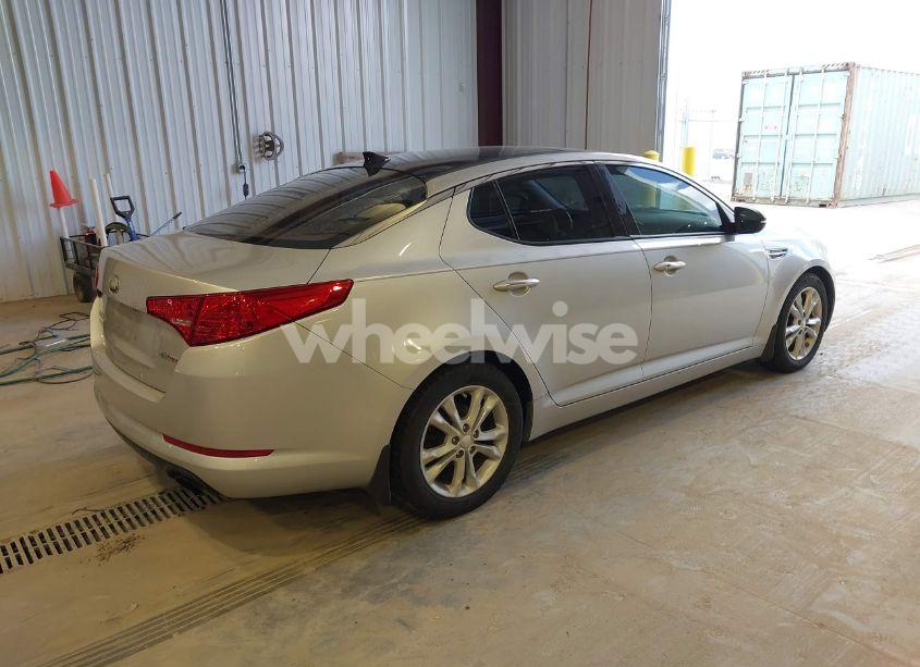Photo 4 of 2013 Kia Optima EX (VIN 5XXGN4A70DG218009)