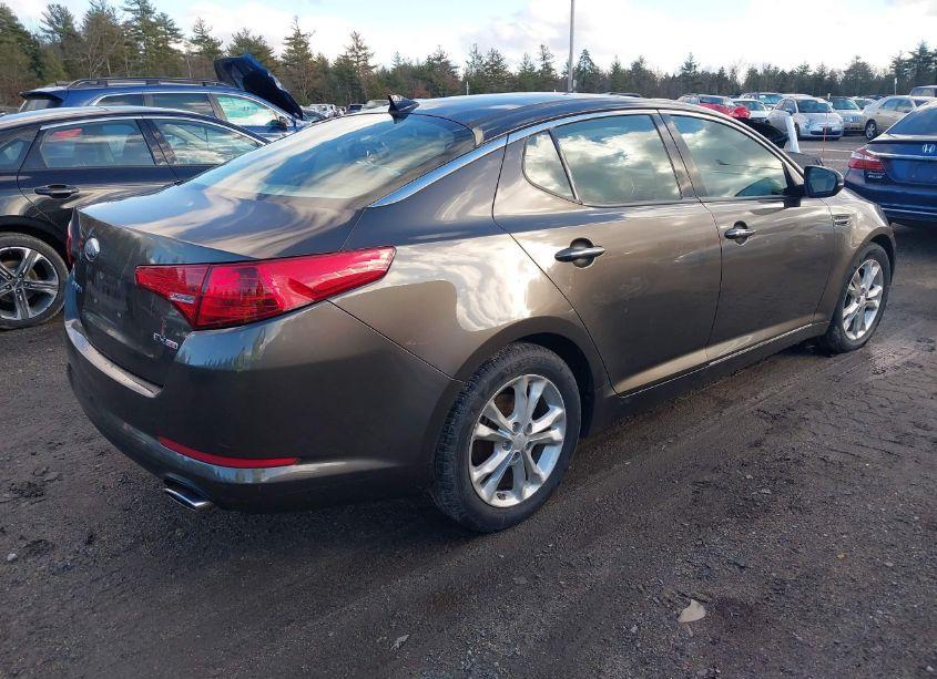 Photo 4 of 2013 Kia Optima EX (VIN 5XXGN4A70DG220486)