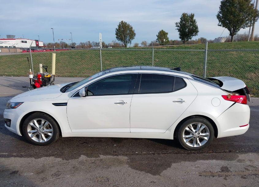 Photo 14 of 2013 Kia Optima EX (VIN 5XXGN4A70DG251754)