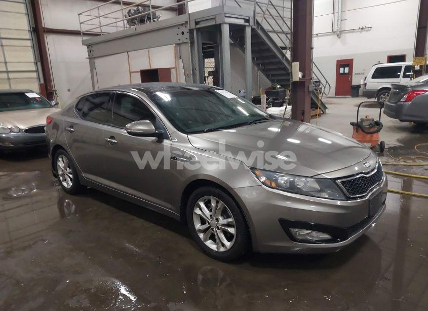 2013 Kia Optima EX (VIN 5XXGN4A70DG255898) main photo