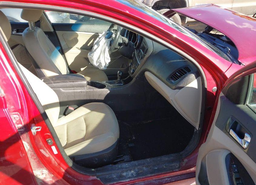 Photo 5 of 2014 Kia Optima EX (VIN 5XXGN4A70EG262996)