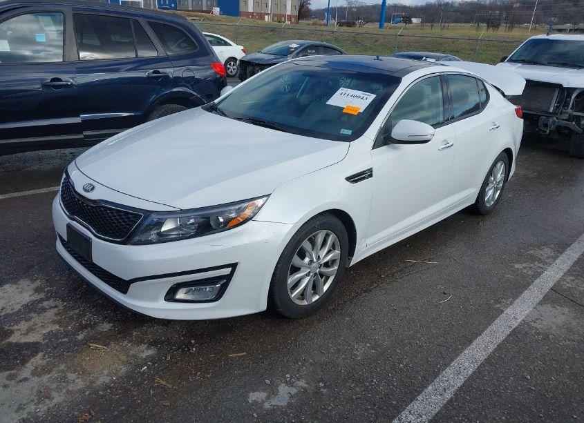 Photo 2 of 2014 Kia Optima EX (VIN 5XXGN4A70EG267373)