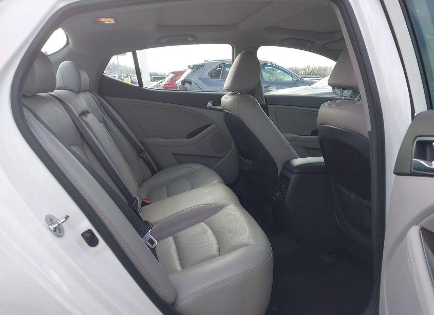 Photo 8 of 2014 Kia Optima EX (VIN 5XXGN4A70EG267373)