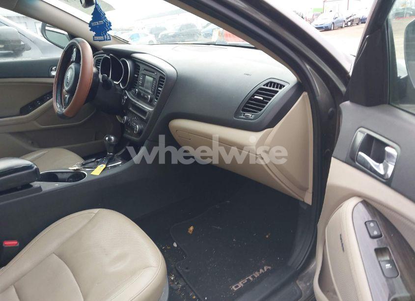 Photo 5 of 2014 Kia Optima EX (VIN 5XXGN4A70EG292712)