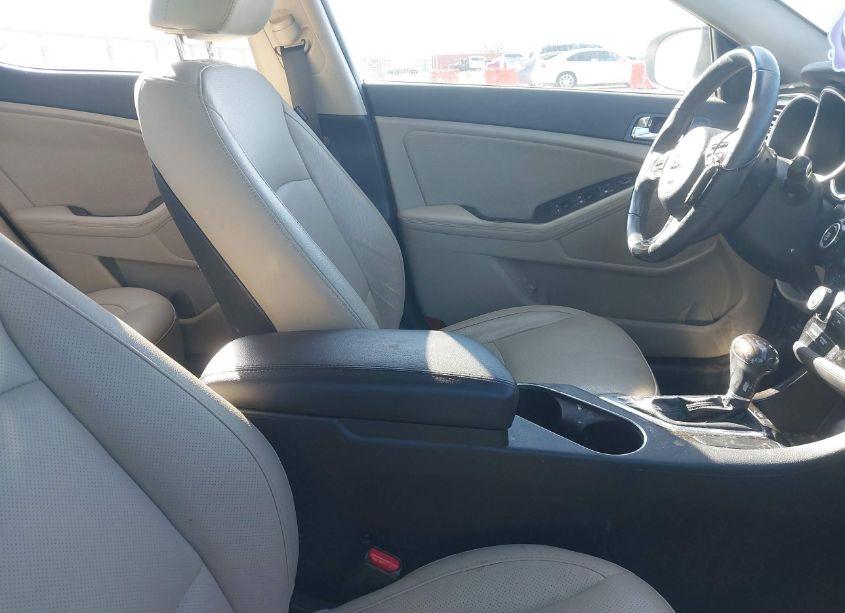 Photo 5 of 2014 Kia Optima EX (VIN 5XXGN4A70EG331525)