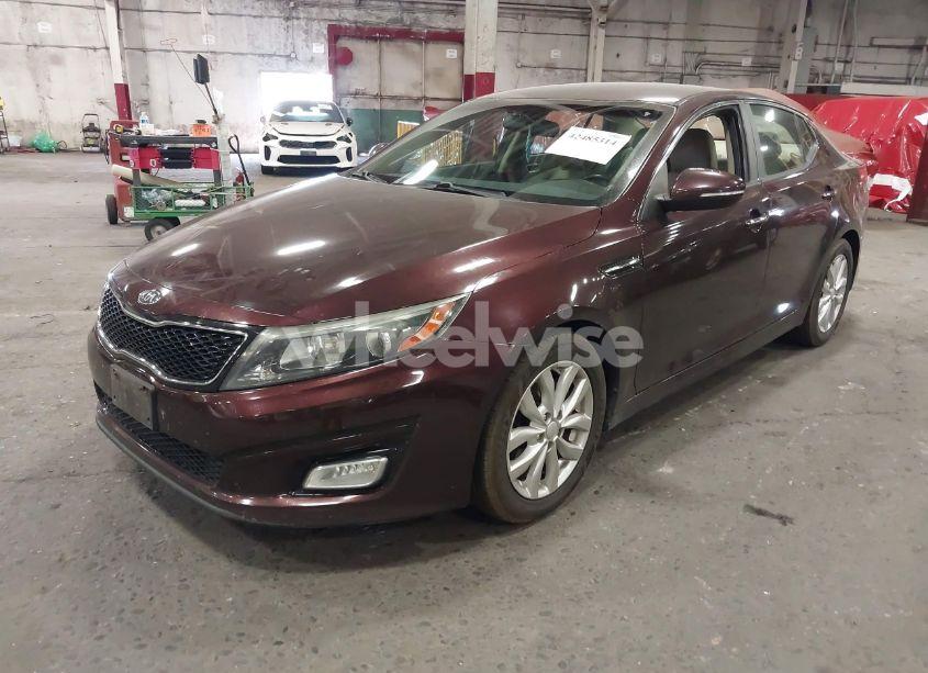 Photo 2 of 2015 Kia Optima EX (VIN 5XXGN4A70FG351257)