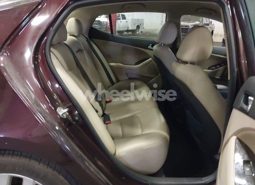 Photo 8 of 2015 Kia Optima EX (VIN 5XXGN4A70FG351257)