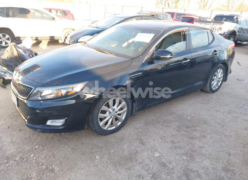Photo 2 of 2015 Kia Optima EX (VIN 5XXGN4A70FG357284)