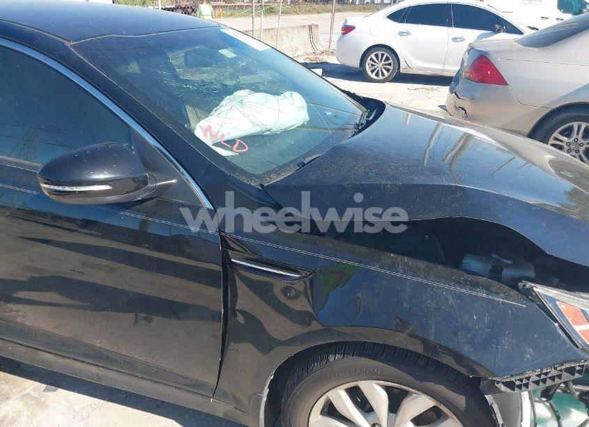 Photo 17 of 2015 Kia Optima EX (VIN 5XXGN4A70FG358967)