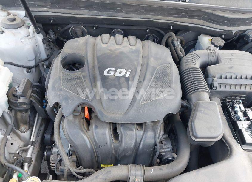 Photo 10 of 2015 Kia Optima EX (VIN 5XXGN4A70FG360623)