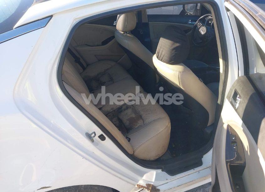 Photo 8 of 2015 Kia Optima EX (VIN 5XXGN4A70FG387126)