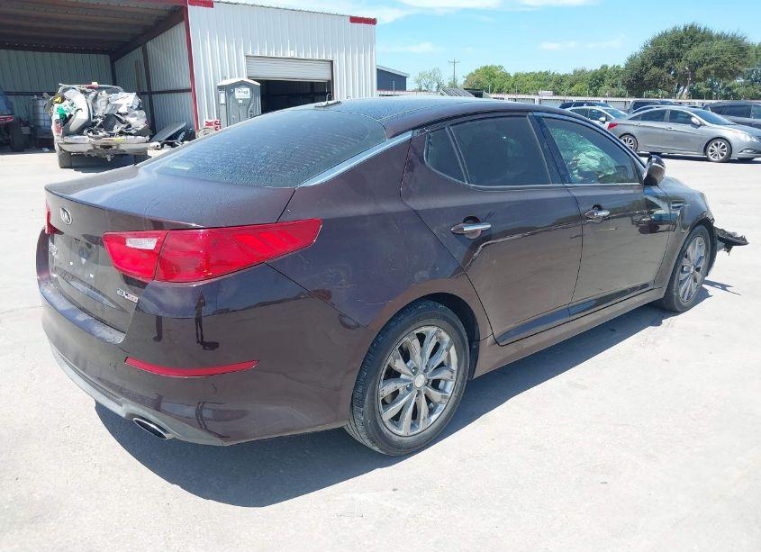 Photo 4 of 2015 Kia Optima EX (VIN 5XXGN4A70FG396327)