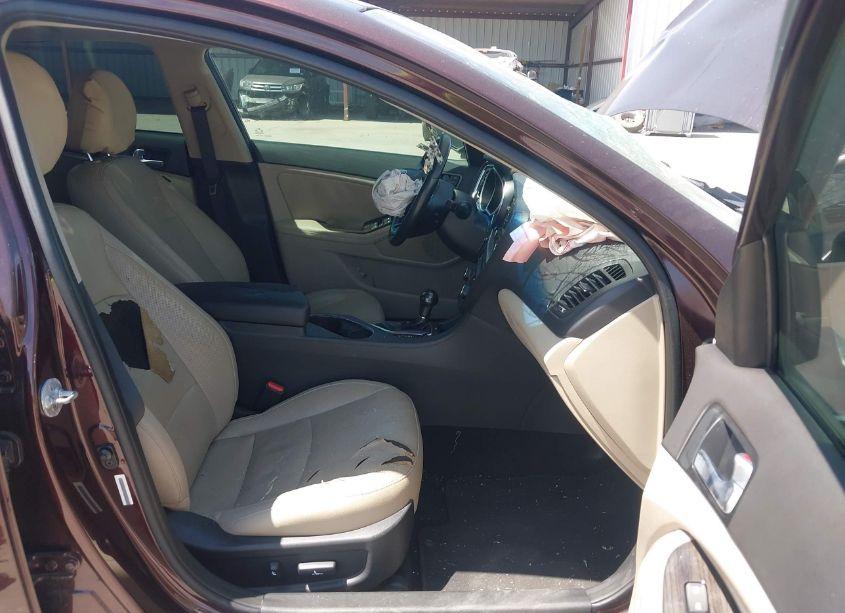 Photo 5 of 2015 Kia Optima EX (VIN 5XXGN4A70FG396327)