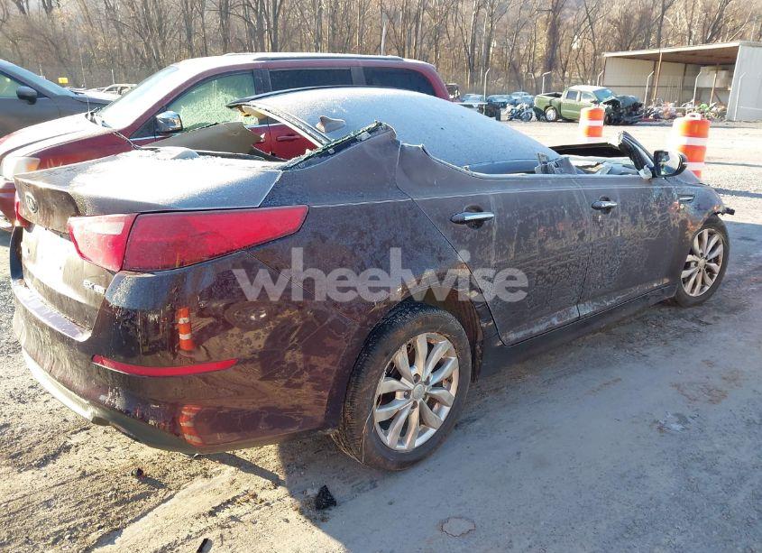 Photo 4 of 2015 Kia Optima EX (VIN 5XXGN4A70FG424837)