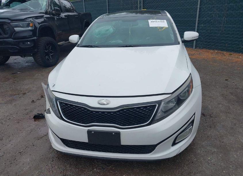Photo 13 of 2015 Kia Optima EX (VIN 5XXGN4A70FG433277)
