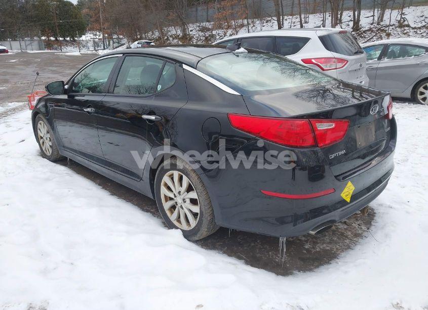 Photo 3 of 2015 Kia Optima EX (VIN 5XXGN4A70FG437295)