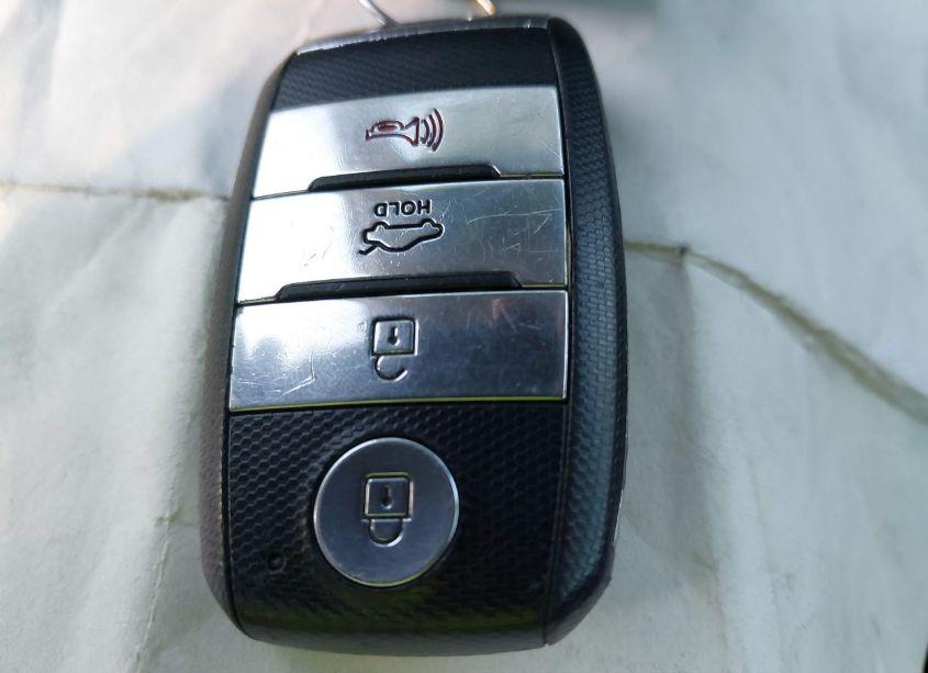 Photo 11 of 2015 Kia Optima EX (VIN 5XXGN4A70FG437894)