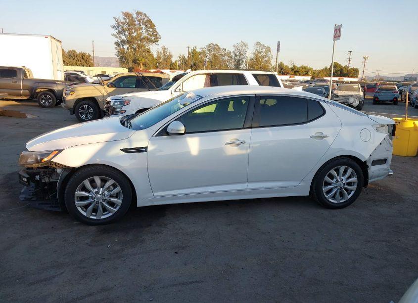 Photo 15 of 2015 Kia Optima EX (VIN 5XXGN4A70FG437894)