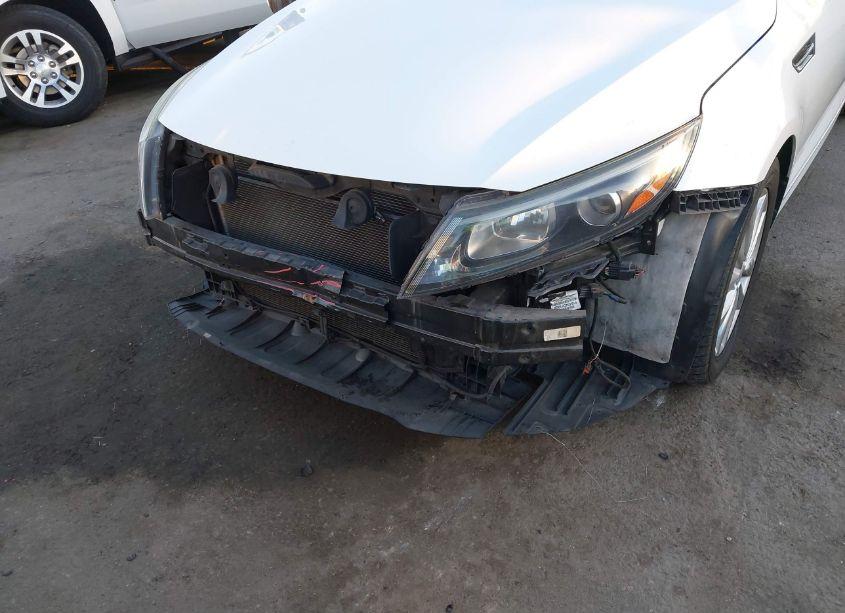 Photo 6 of 2015 Kia Optima EX (VIN 5XXGN4A70FG437894)