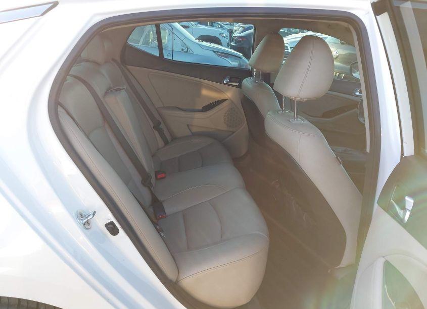 Photo 8 of 2015 Kia Optima EX (VIN 5XXGN4A70FG437894)