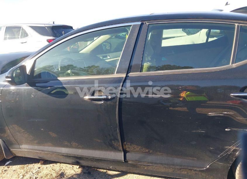 Photo 15 of 2015 Kia Optima EX (VIN 5XXGN4A70FG438978)