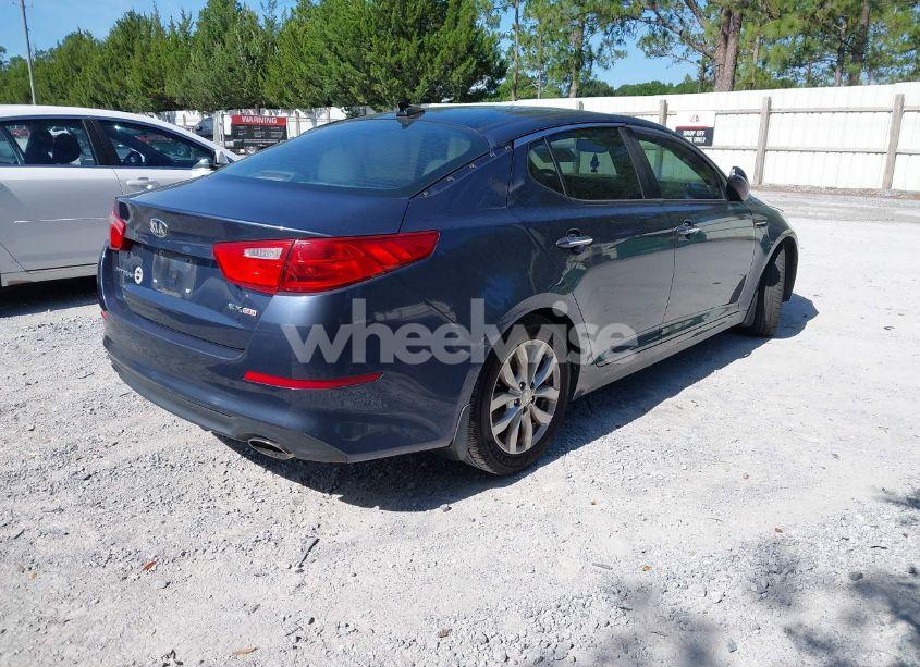 Photo 4 of 2015 Kia Optima EX (VIN 5XXGN4A70FG463685)
