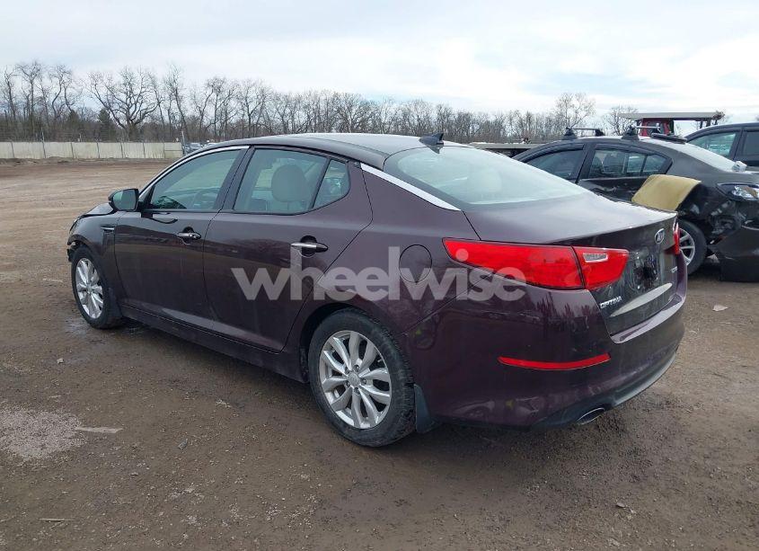 Photo 3 of 2015 Kia Optima EX (VIN 5XXGN4A70FG467915)