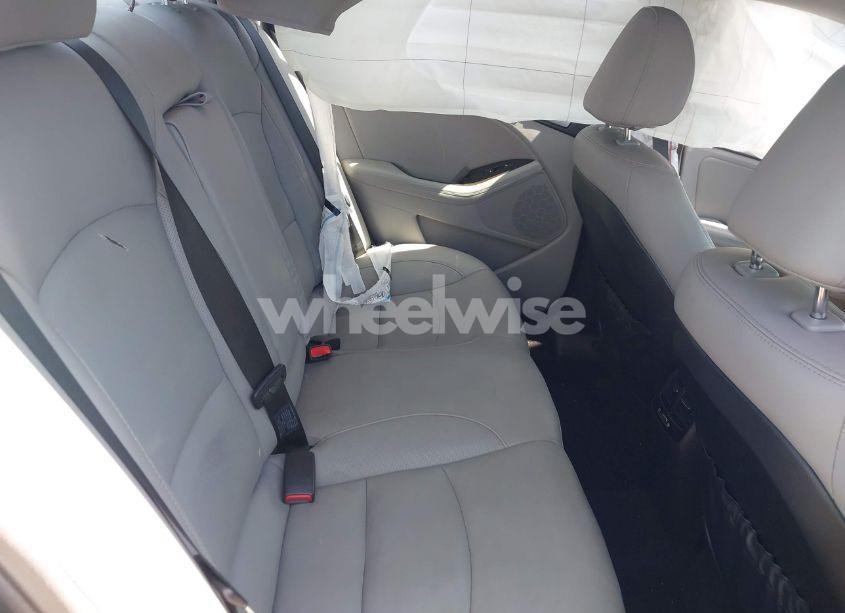 Photo 8 of 2015 Kia Optima EX (VIN 5XXGN4A70FG492121)