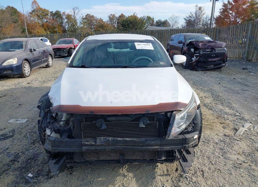 Photo 13 of 2015 Kia Optima EX (VIN 5XXGN4A70FG494290)