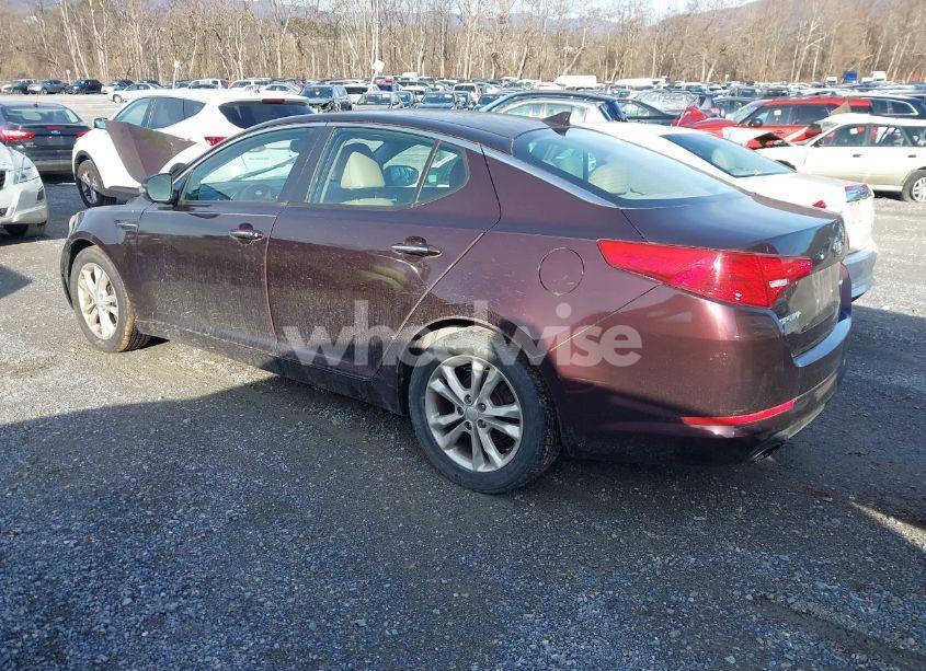 Photo 3 of 2012 Kia Optima EX (VIN 5XXGN4A71CG008999)
