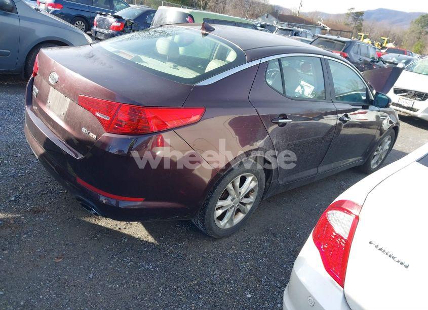 Photo 4 of 2012 Kia Optima EX (VIN 5XXGN4A71CG008999)
