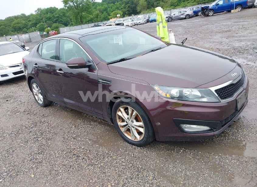 2012 Kia Optima EX (VIN 5XXGN4A71CG011465) main photo
