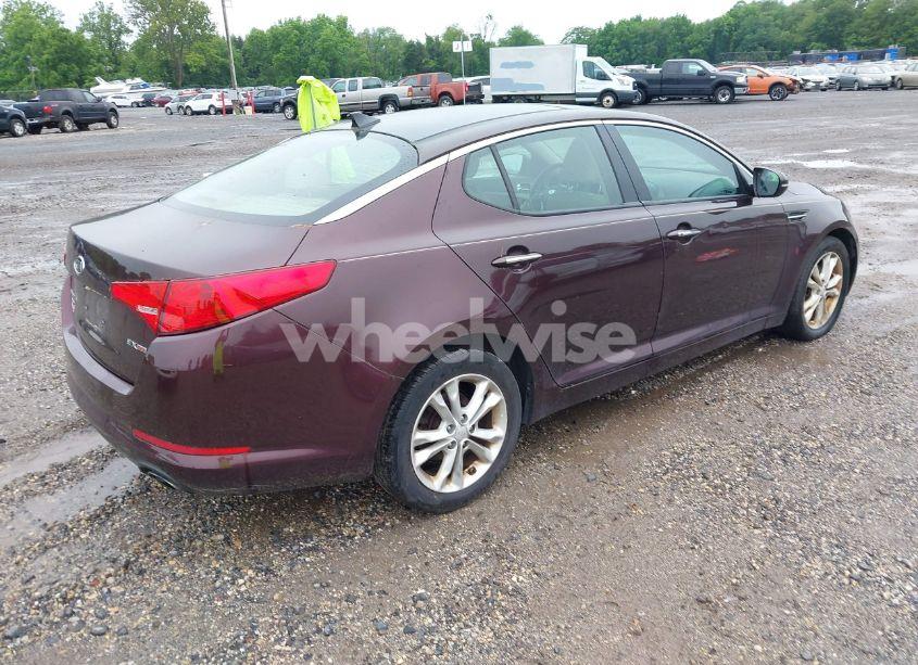 Photo 4 of 2012 Kia Optima EX (VIN 5XXGN4A71CG011465)