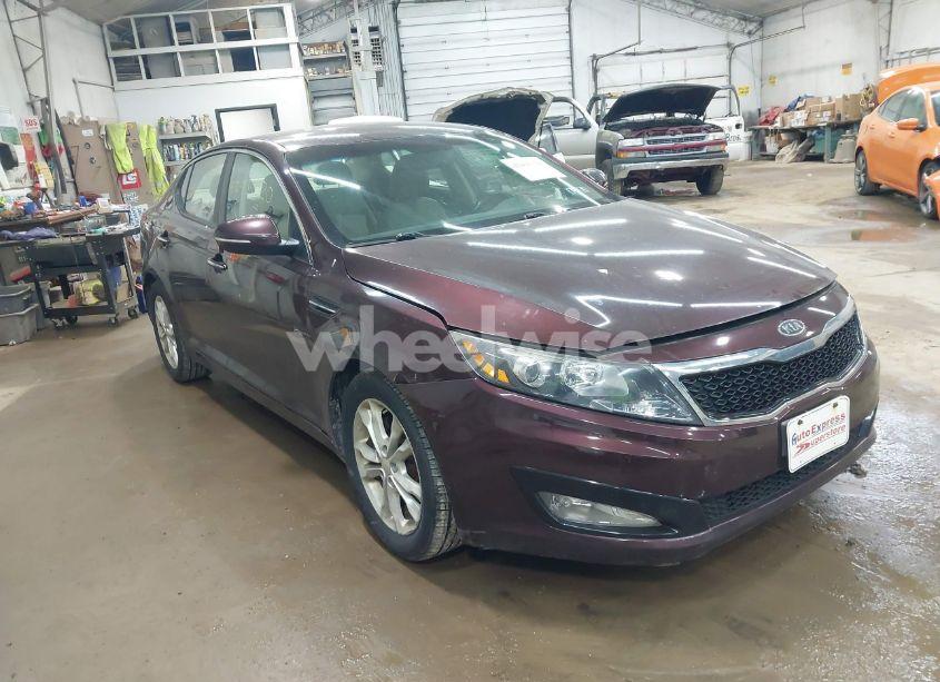 2012 Kia Optima EX (VIN 5XXGN4A71CG022966) main photo