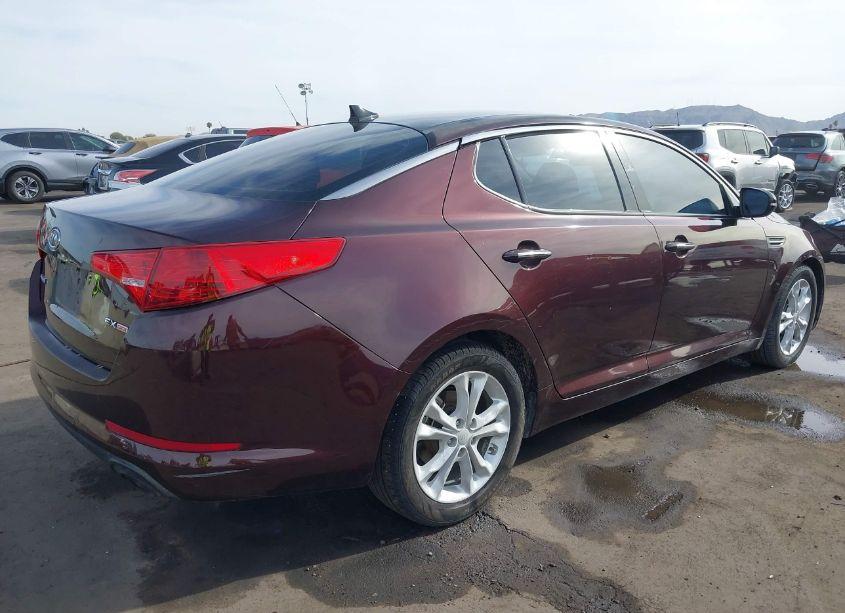 Photo 4 of 2012 Kia Optima EX (VIN 5XXGN4A71CG034891)