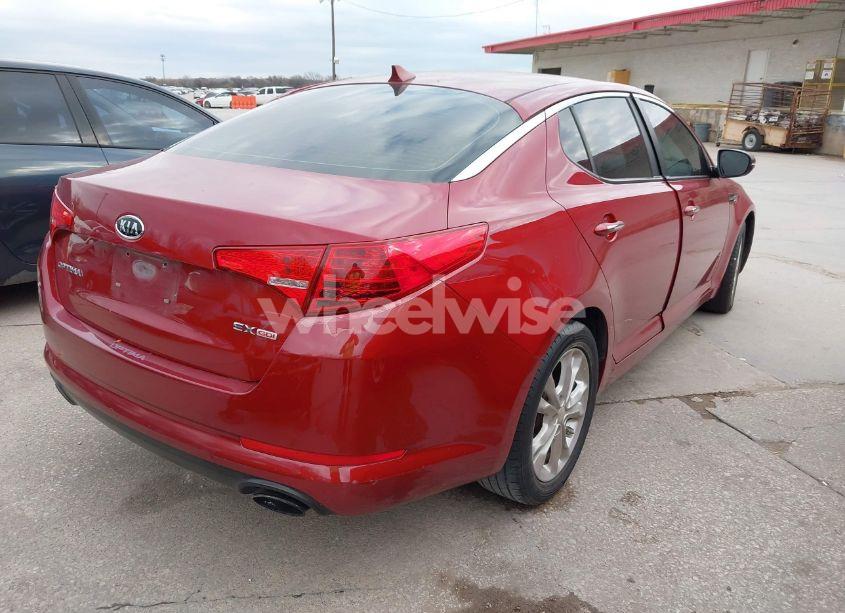 Photo 4 of 2012 Kia Optima EX (VIN 5XXGN4A71CG040528)