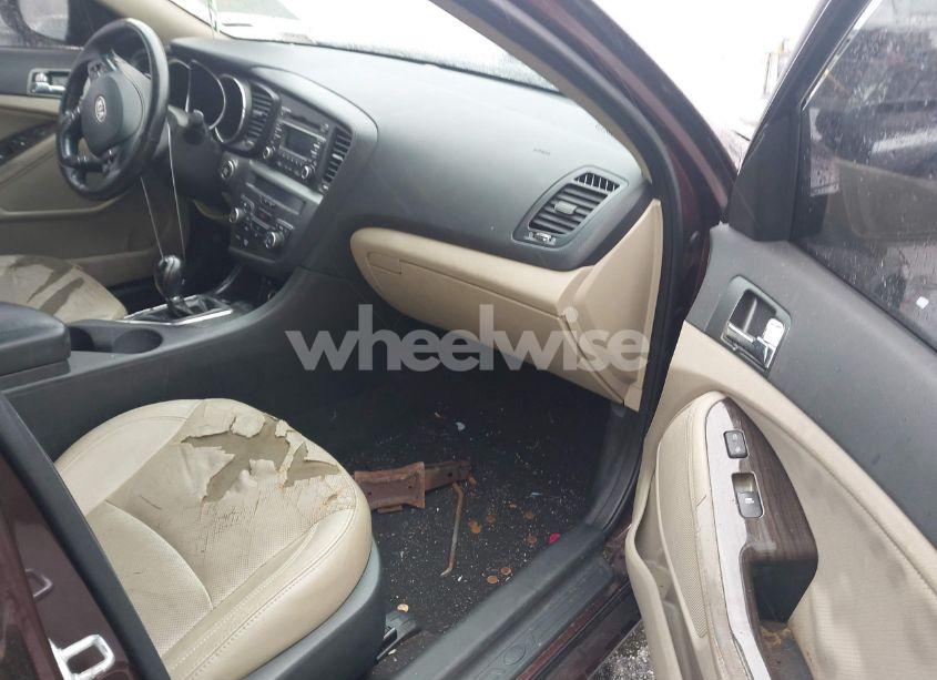 Photo 5 of 2012 Kia Optima EX (VIN 5XXGN4A71CG041677)