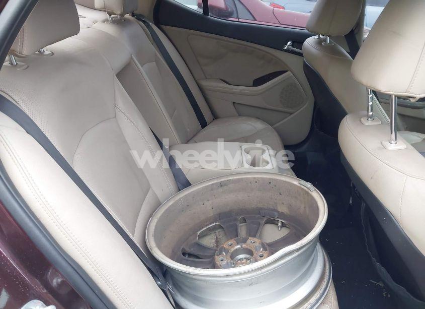 Photo 8 of 2012 Kia Optima EX (VIN 5XXGN4A71CG041677)