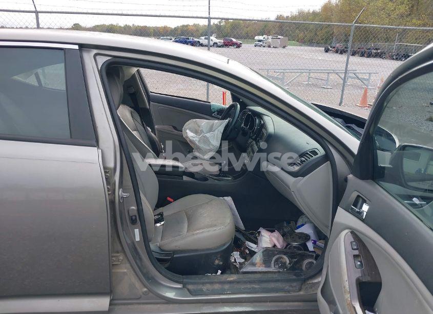 Photo 5 of 2012 Kia Optima EX (VIN 5XXGN4A71CG059127)