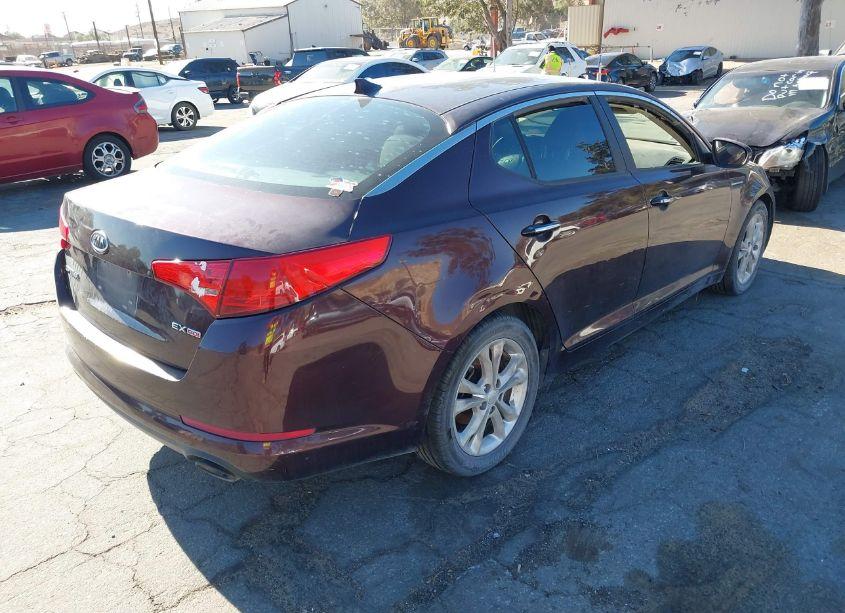 Photo 4 of 2012 Kia Optima EX (VIN 5XXGN4A71CG059614)