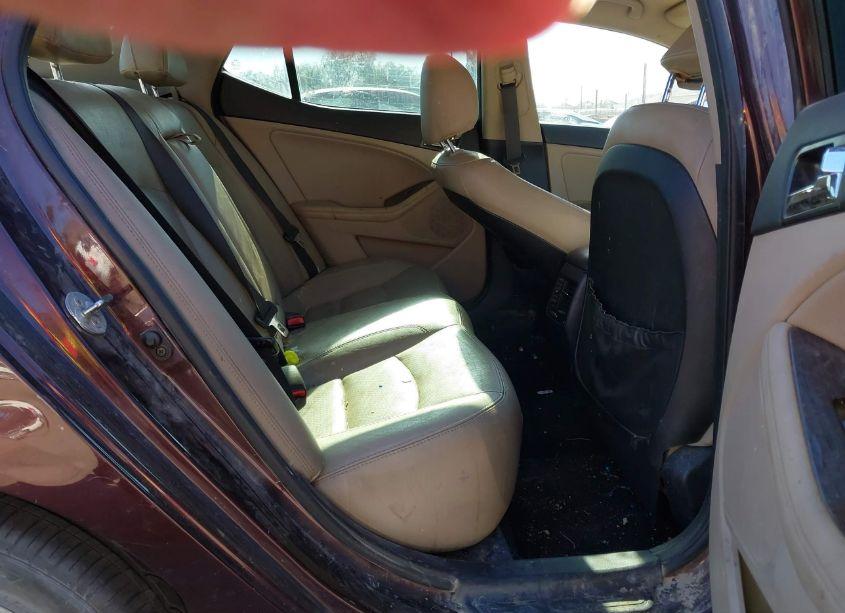 Photo 8 of 2012 Kia Optima EX (VIN 5XXGN4A71CG059614)