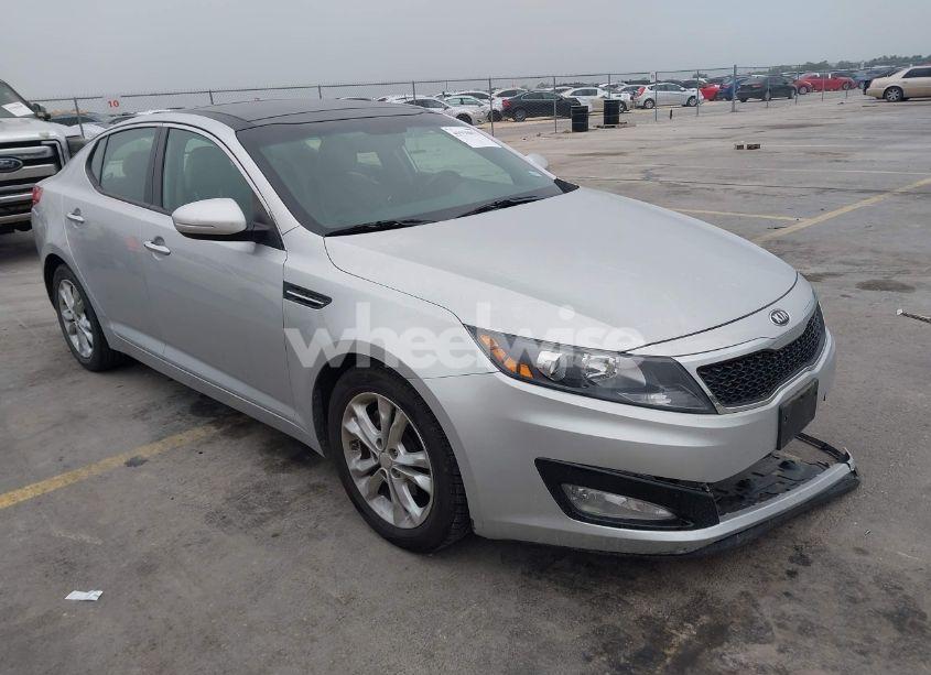 2013 Kia Optima EX (VIN 5XXGN4A71DG090914) main photo