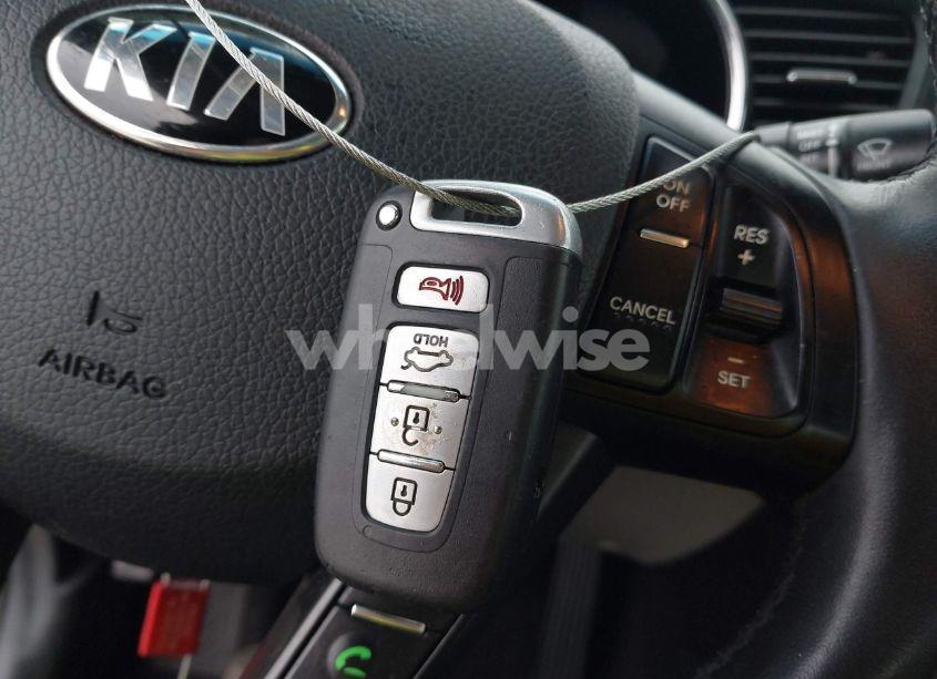 Photo 11 of 2013 Kia Optima EX (VIN 5XXGN4A71DG090914)
